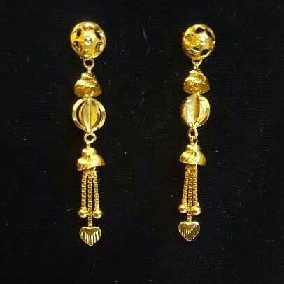 Gold Ladies Vertical Fancy Soidora Earrings Yellow