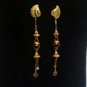 Gold Ladies Vertical Fancy Soidora earrings