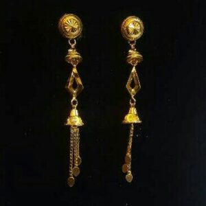 Gold ladies Fancy Vertical Soidora Earrings