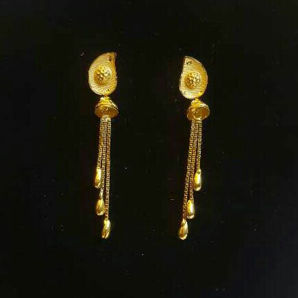 Gold Ladies Vertical Fancy Soidora Earrings Yellow