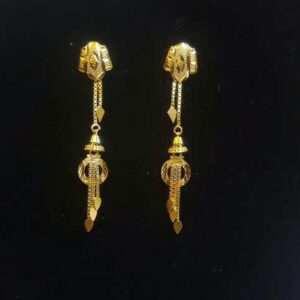 Gold Ladies Vertical Fancy Soidora earrings Yellow