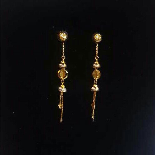 18KT Gold ladies Vertical Fancy Soidora Earrings Yellow