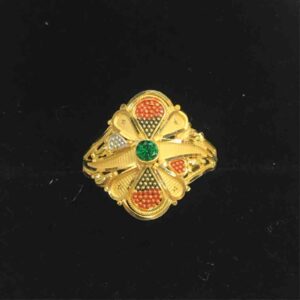 18KT Gold Fancy ladies ring