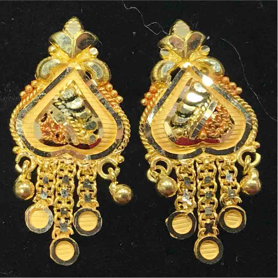 Indian Classic 750 Gold Ladies  Butti