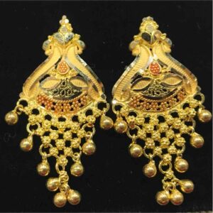 Attractive 750 Yellow Gold Butti