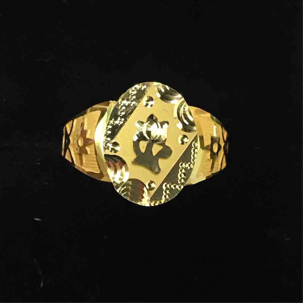 750 Classic Gold Design Gents Ring