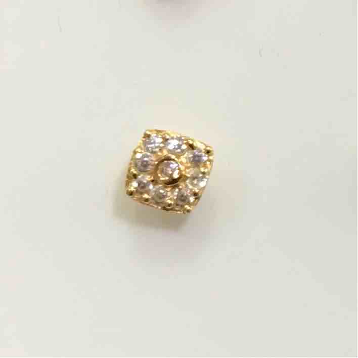 916 Designer Ladies Nose Pin
