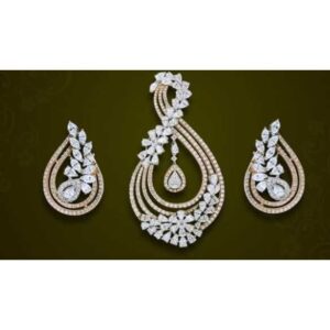 Attractive Pendant set