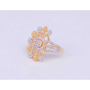 18KT Gold CZ Attractive Flower Shaped Cocktail Ring