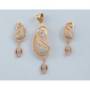 18KT Gold Cz Pendant Set