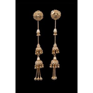 18KT Gold Attractive Sui Dhaga