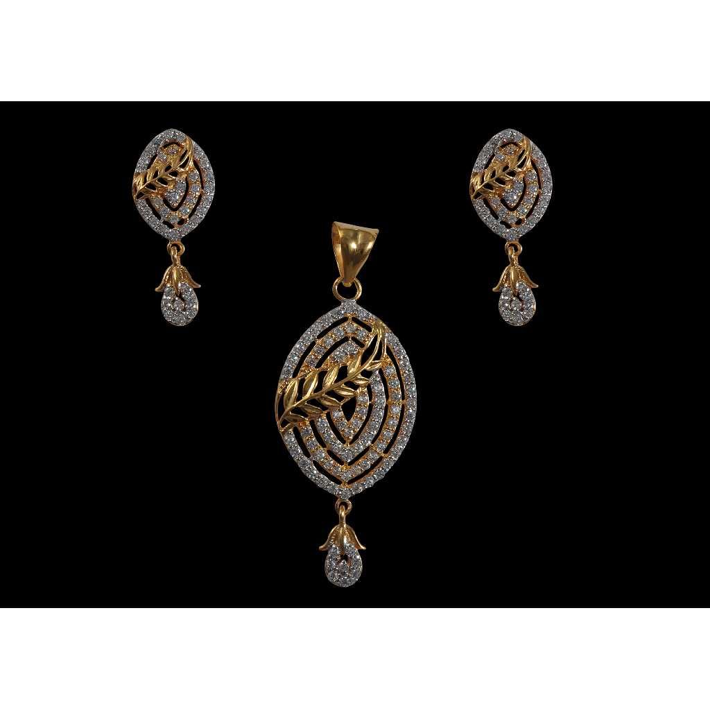 18KT Gold Classic Cz Pendant Set - Image 3