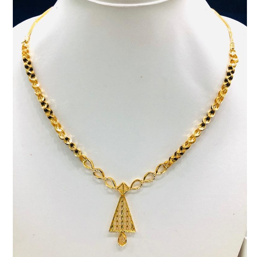 916 Gold Delicate necklace
