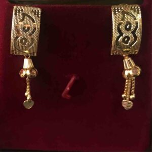 916 gold fancy devils eye earrings