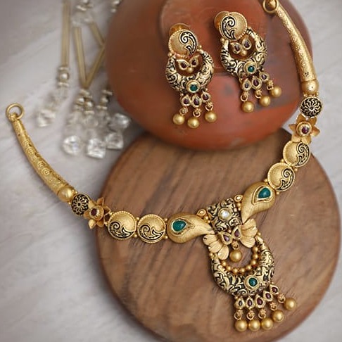 antique necklace set 916
