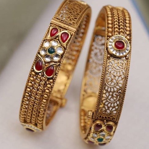 antique bangle 916