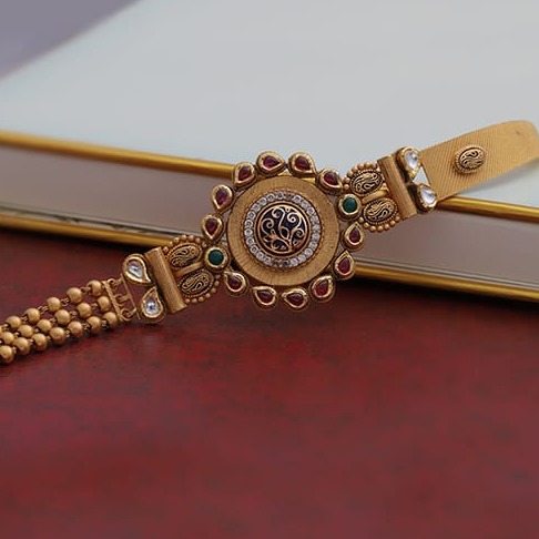 Antique ladies bracelet 916