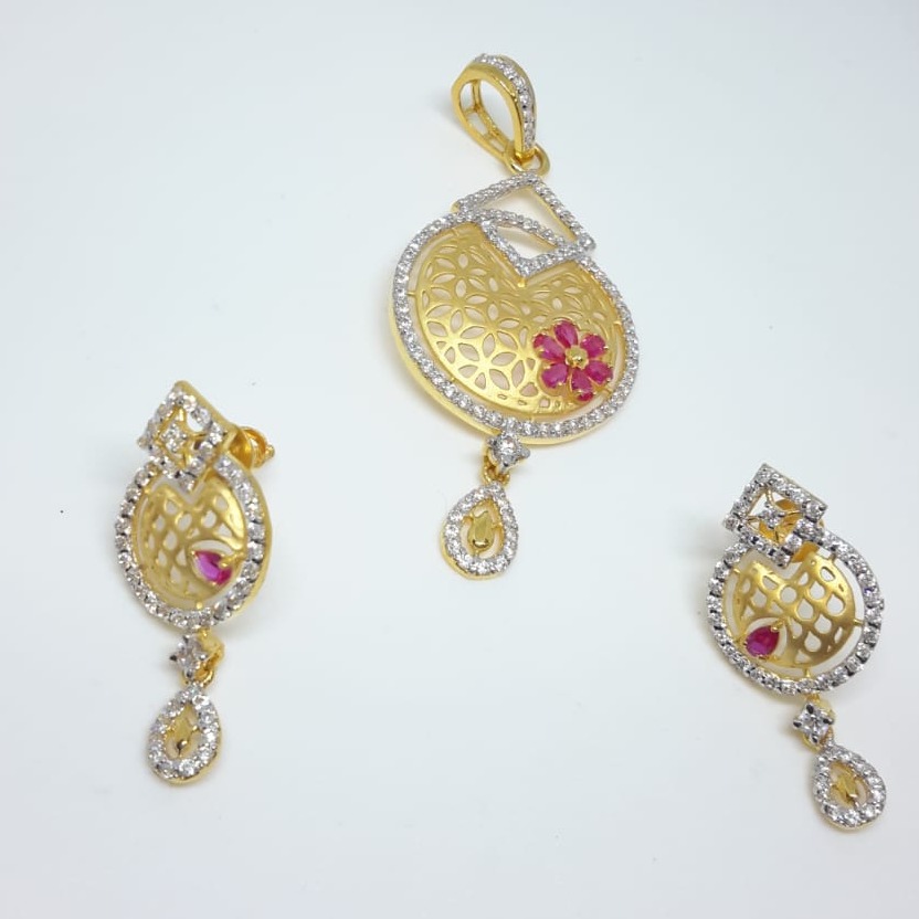 Ladies Pendant Set 916 Cz