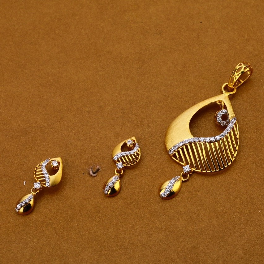 Ladies pendant set 916 cz
