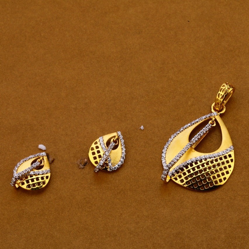Ladies pendant set 916 cz