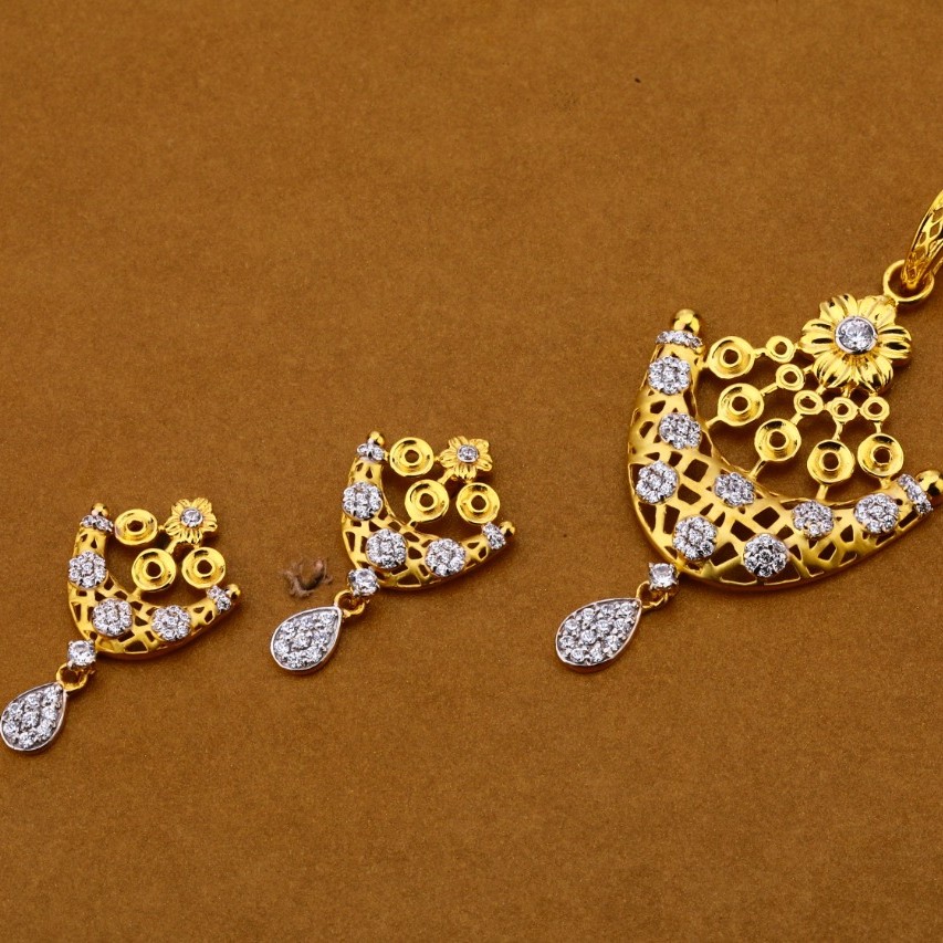 Ladies pendant set 916 cz