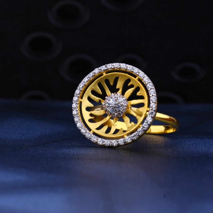 Ladies ring cz 916