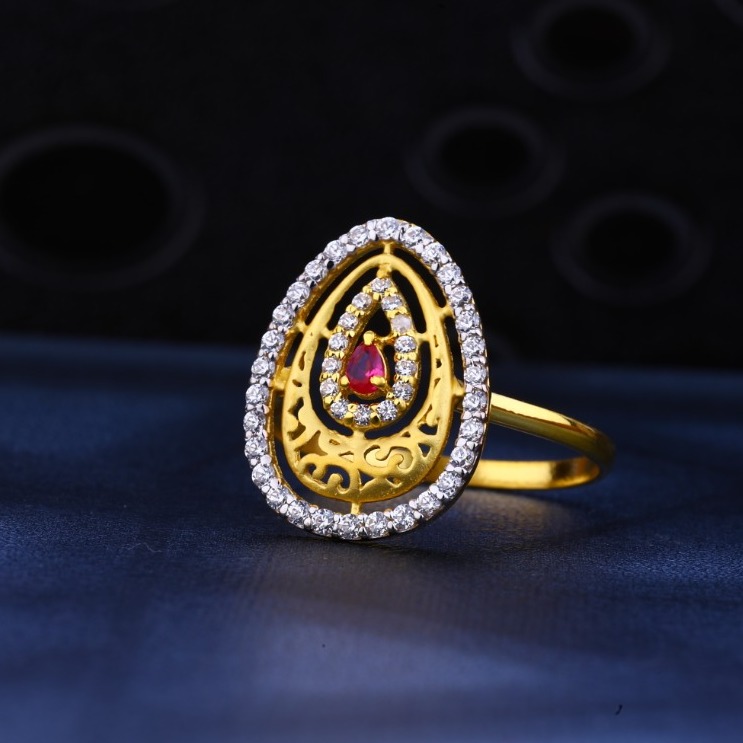 Ladies Ring Cz 916