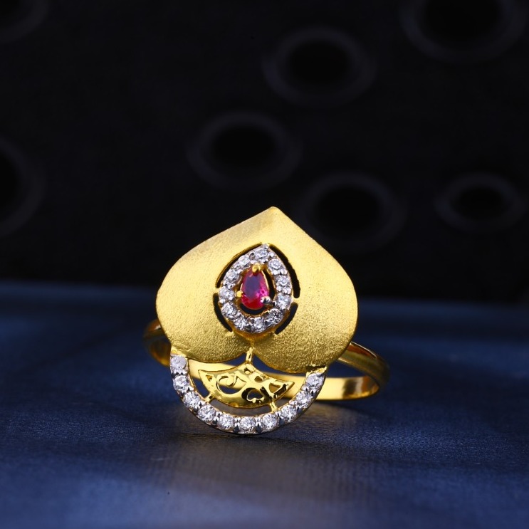 Ladies Ring Cz 916