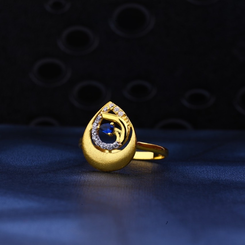 Ladies ring 916 cz