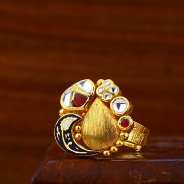 Ladies antique ring 916