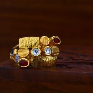 Ladies antique ring 916