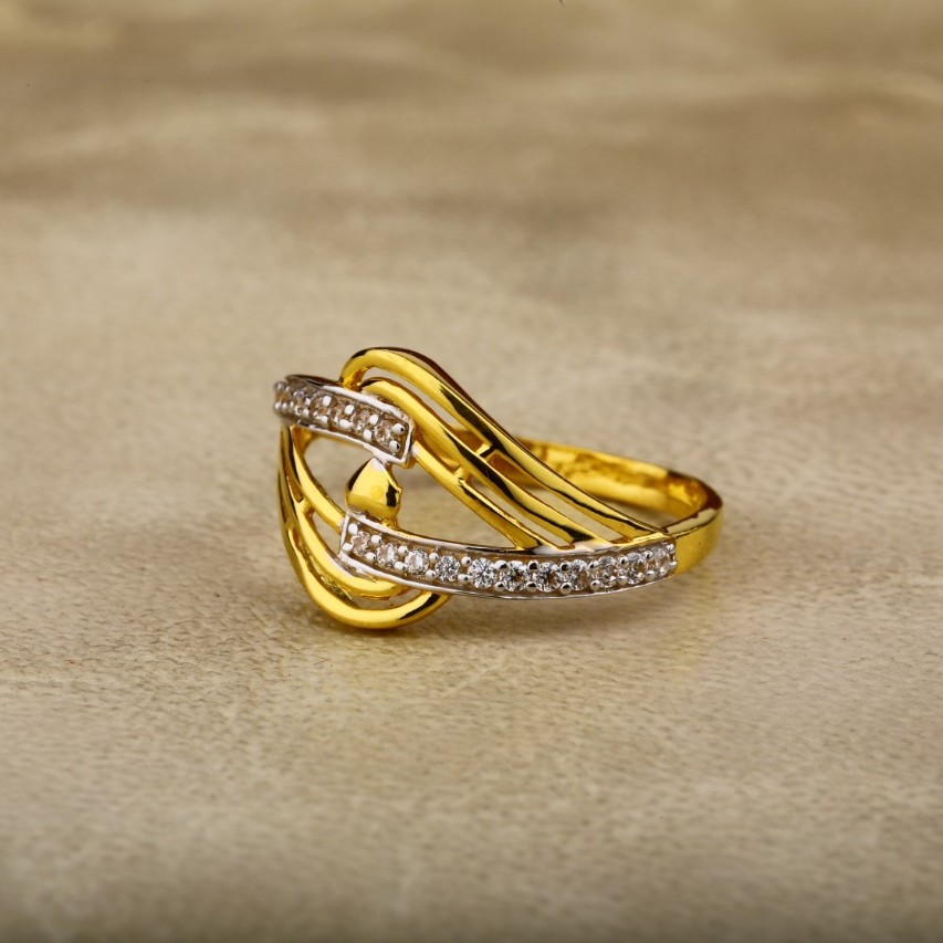 Ladies ring 916 cz