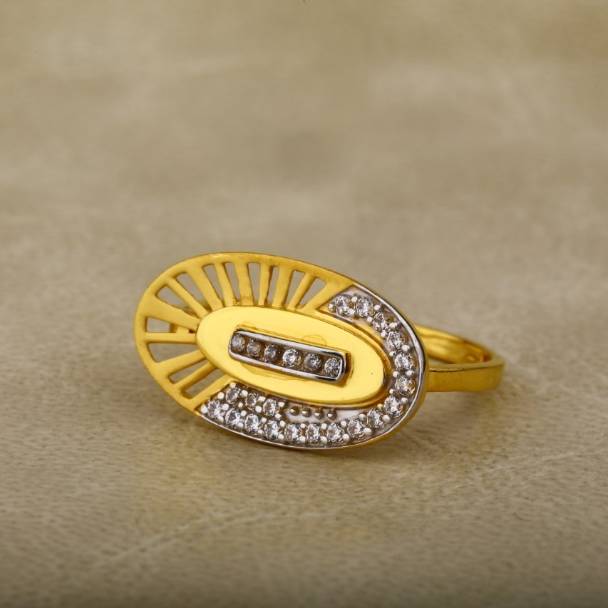 Ladies ring cz 916