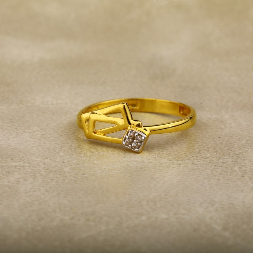Ladies ring cz 916