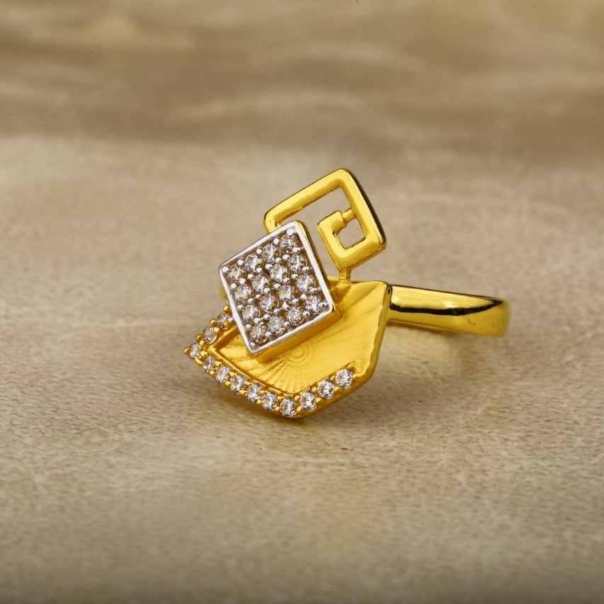 Ladies ring cz 916