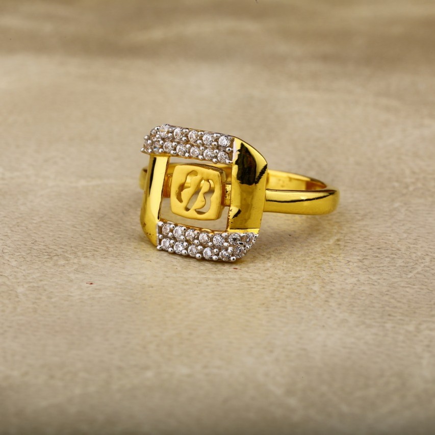 Ladies ring cz 916