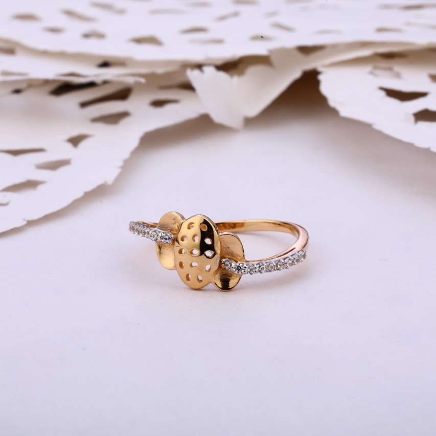 Ladies ring cz 916