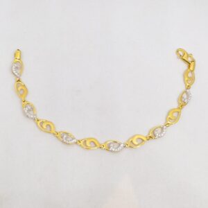 22 KT 916 Hallmark Gold Daimond Fancy ladies party wear ring Bracelet