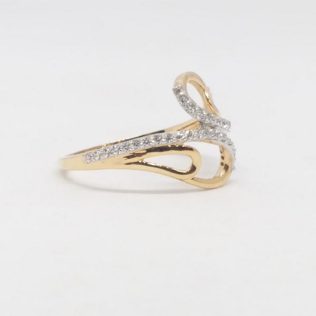 18 KT 750 Hallmark Rose Gold Daimond Fancy Party Wear Ladies Ring