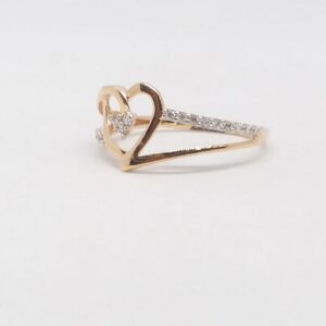 18 KT 750 Hallmark Rose Gold Heart Shape Daimond Fancy ladies Ring