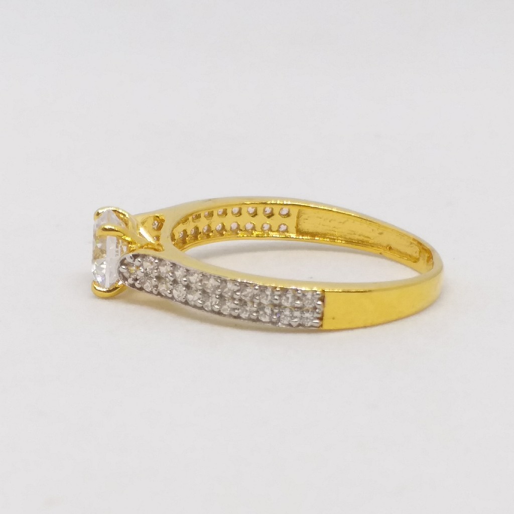 22 KT 916 Hallmark Gold Daimond Fancy ladies Ring - Image 3