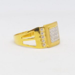 22 KT 916 Hallmark Gold Daimond & met Fancy Gents Ring