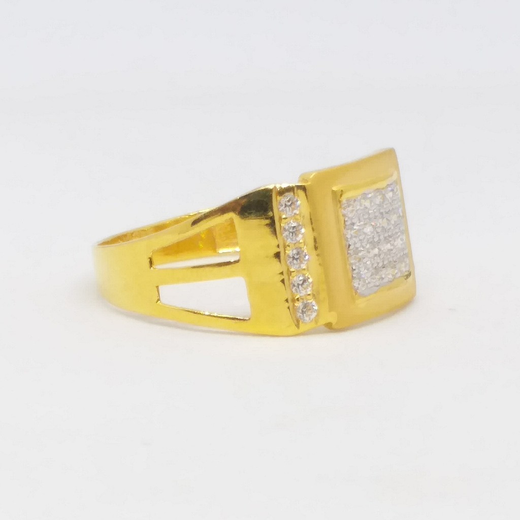 22 KT 916 Hallmark Gold Daimond & met Fancy Gents Ring - Image 2