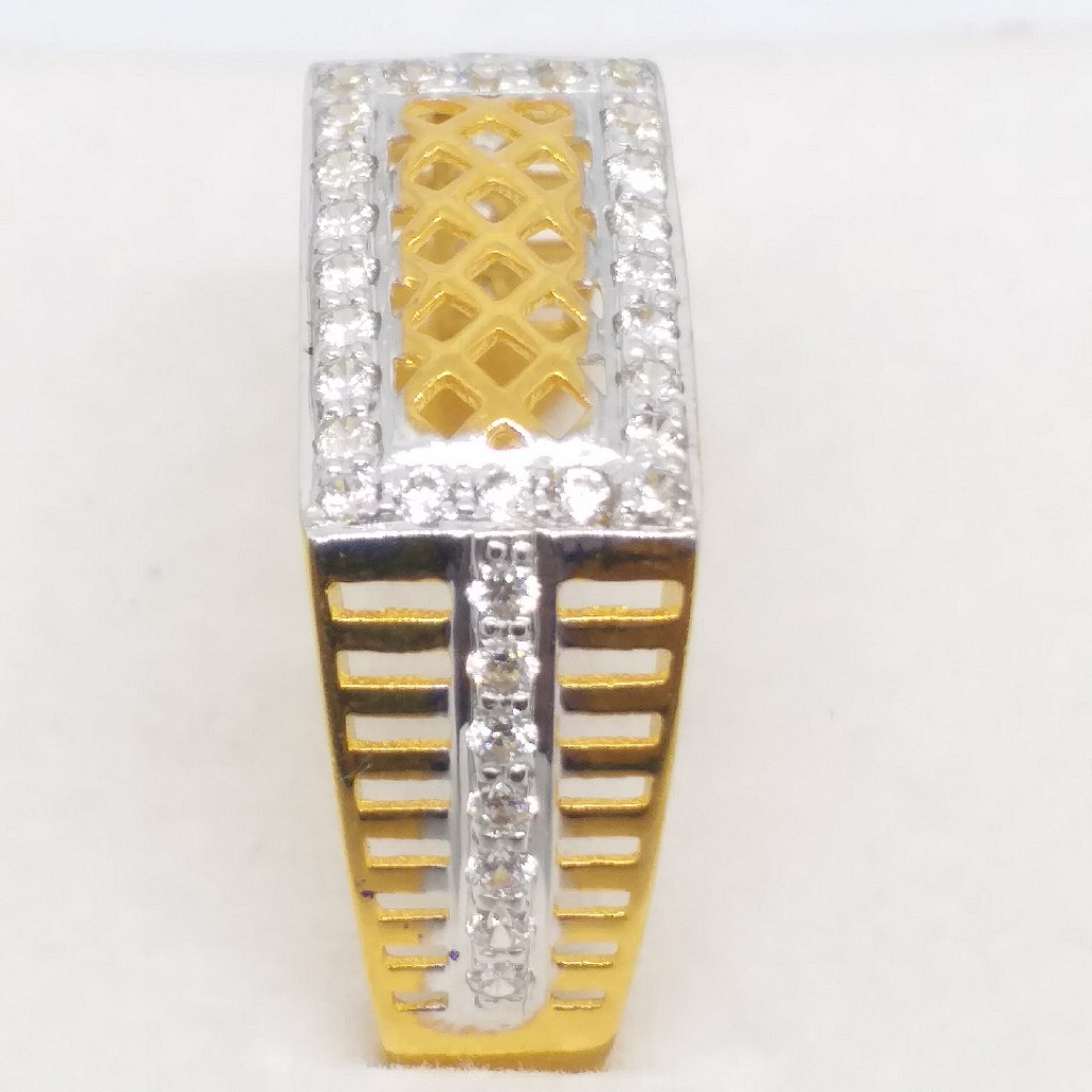 22 KT 916 Hallmark Gold Daimond Fancy Gents Ring - Image 5