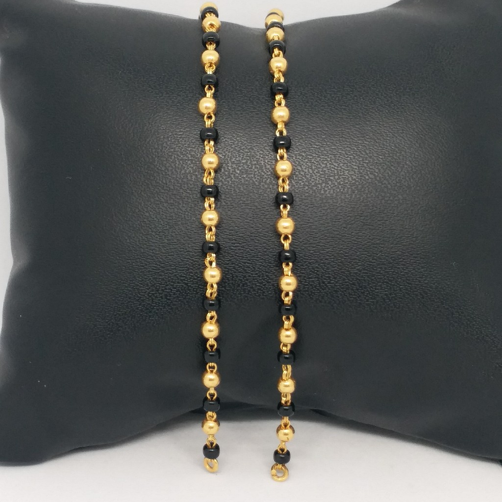 22 KT 916 Hallmark Gold kids Black plain and simple Najriya