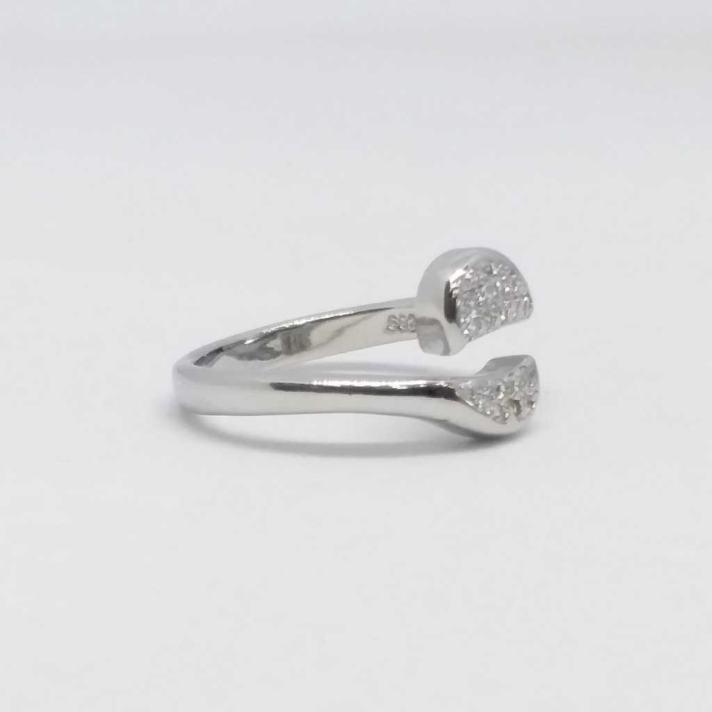 925 Sterling silver Diamond ladies party wear ring - Image 2