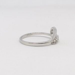 925 Sterling silver fancy met finished ladies ring