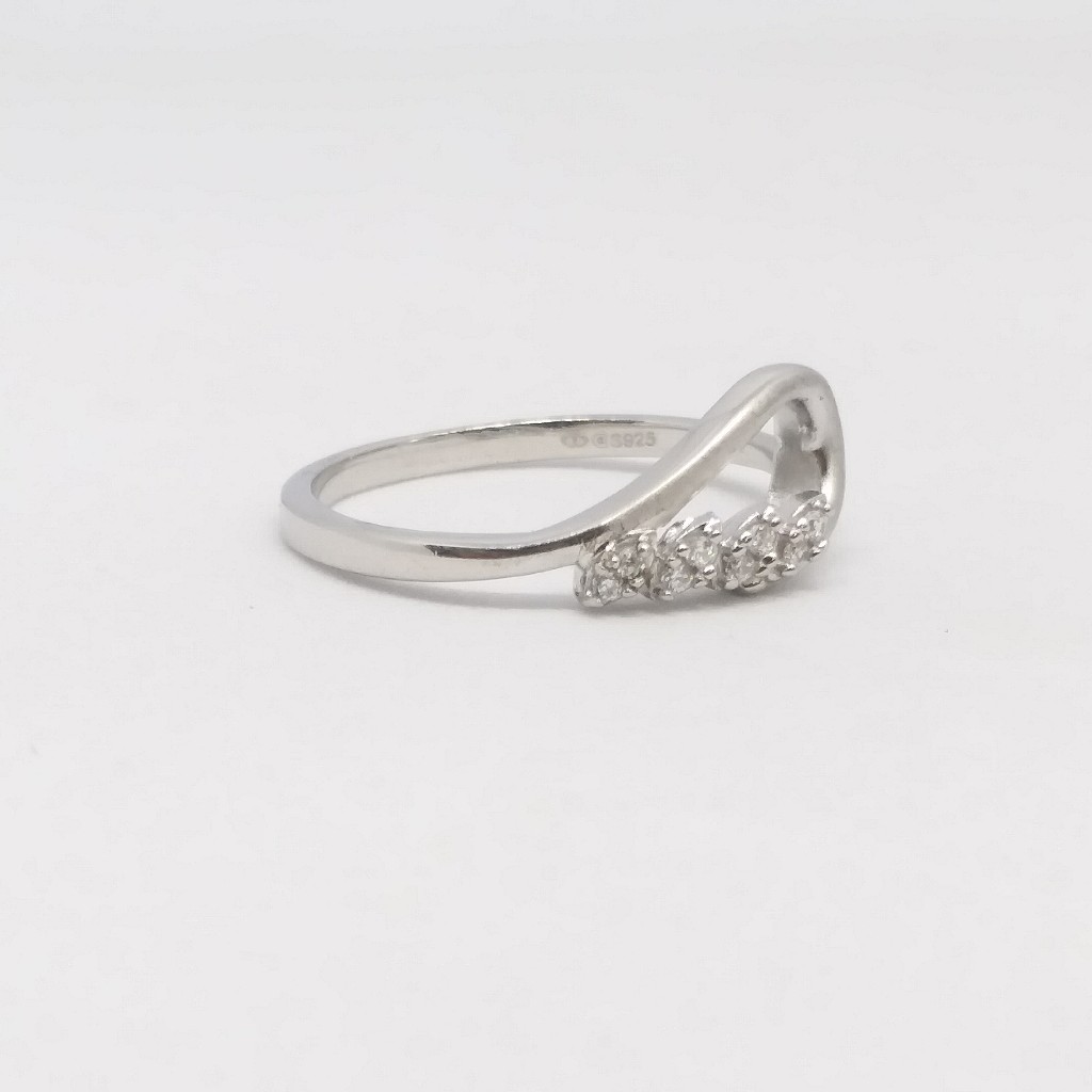 925 Sterling silver fancy met finished ladies ring - Image 2