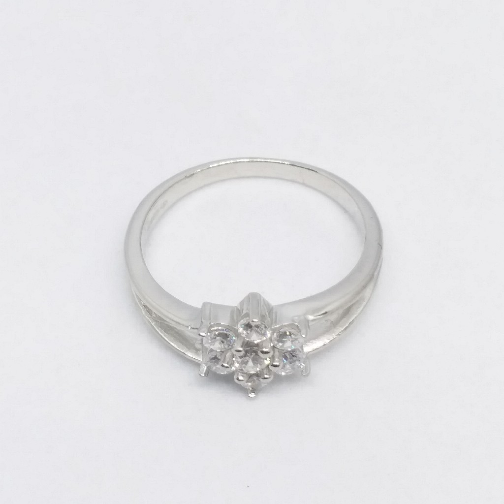 925 Sterling silver Diamond ladies party wear ring - Image 4