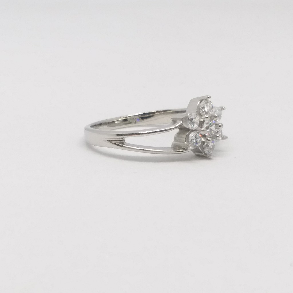 925 Sterling silver Diamond ladies party wear ring - Image 2